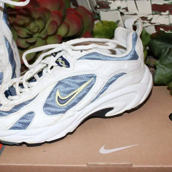 ⭐️ SOLD ⭐️ - Picture 3 of 8